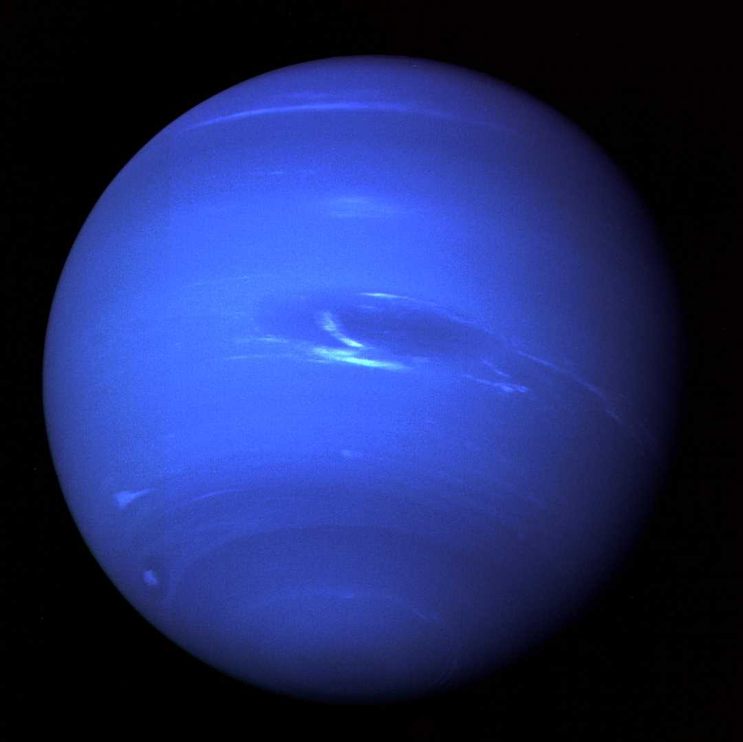 Причины голубого окраса планеты Нептун — факты и основы науки